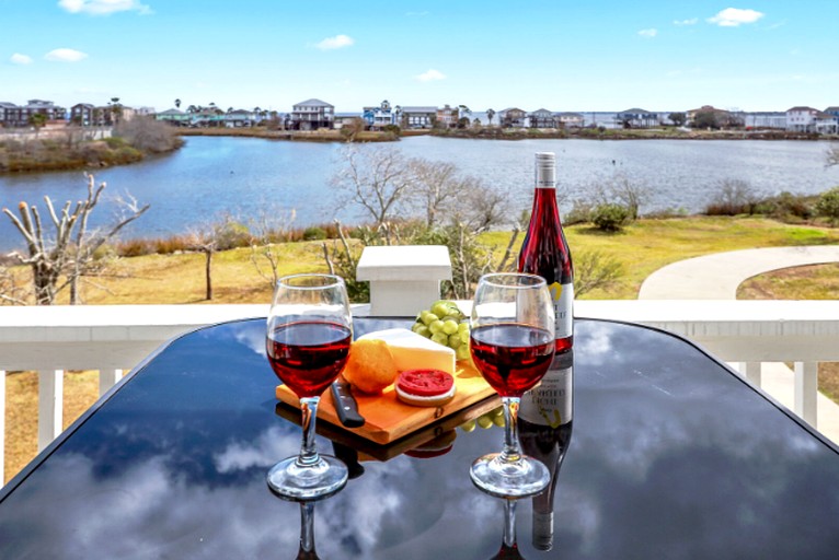 Vacation Rentals (United States of America, League City, Texas)