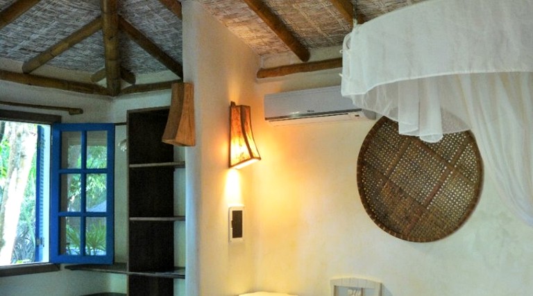 Romantic Jungle Bungalow Rental for Couples in Bahia Province, Brazil | Cottages (Maraú, Bahia, Brazil)