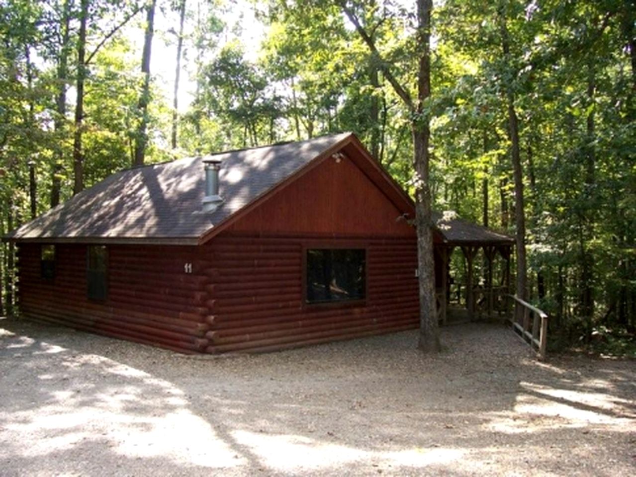 Cabins (Broken Bow, Oklahoma, United States)