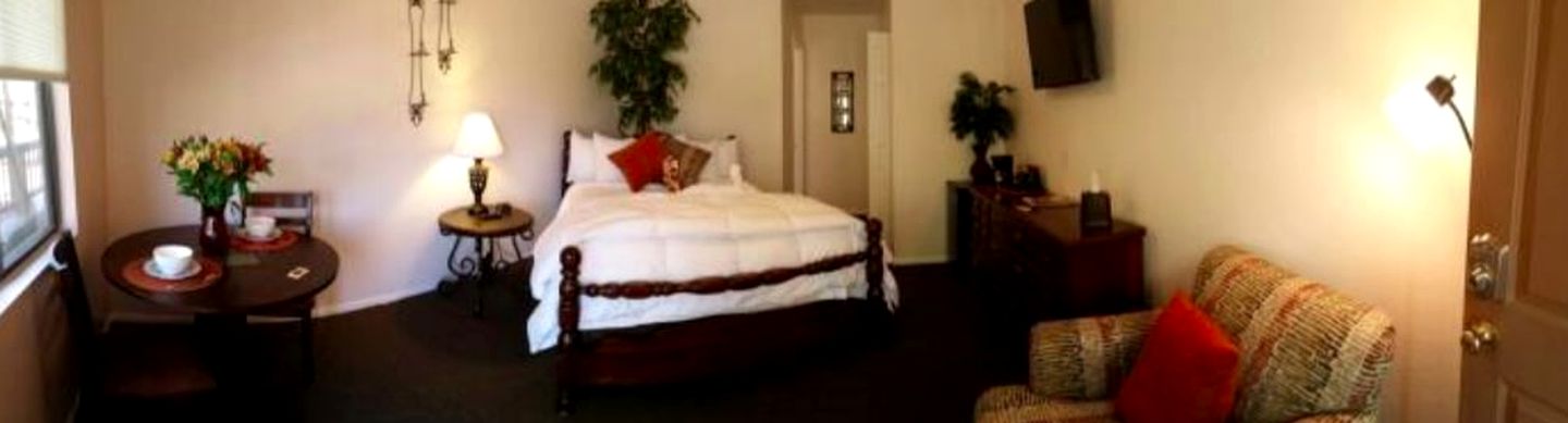 Nature Lodges (Sedona, Arizona, United States)