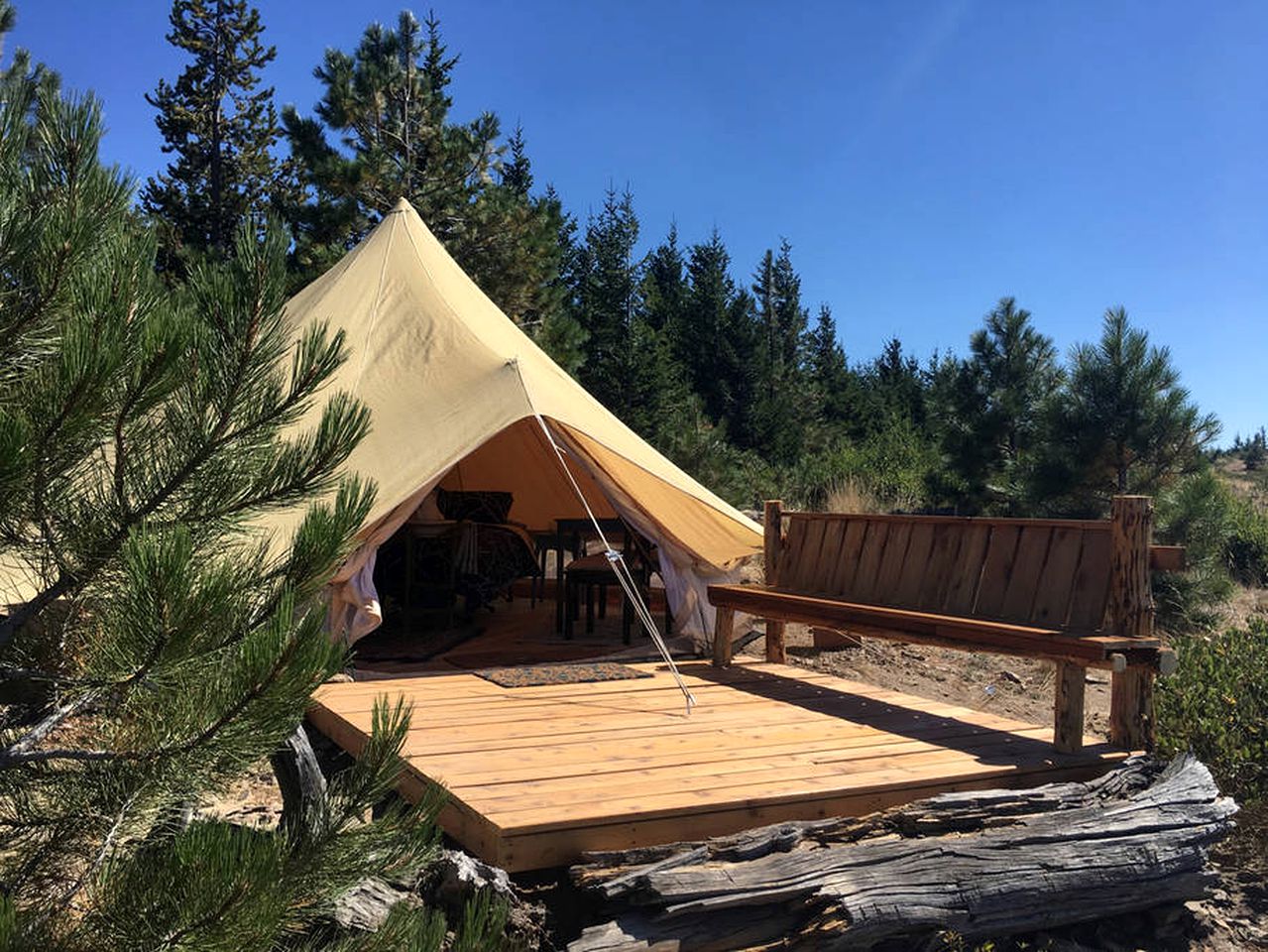 Bell Tents (Leavenworth, Washington, United States)