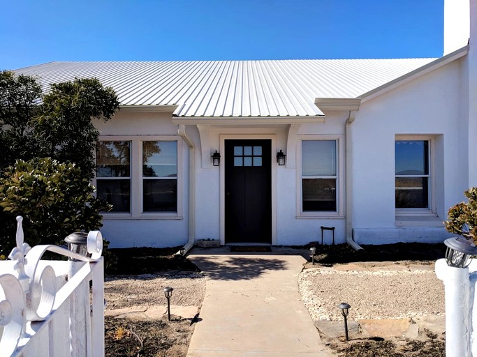 Vacation Rentals (United States of America, Marfa, Texas)