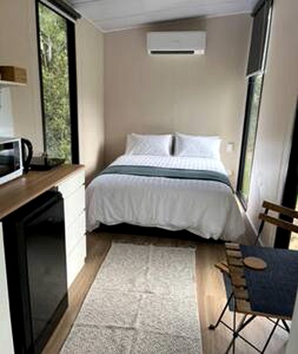 Tiny Houses (Australia, Wights Mountain, Queensland)