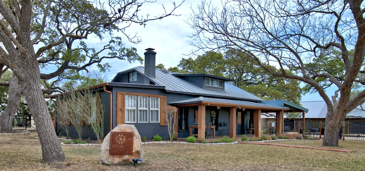 Luxurious German-Style Ranch Vacation Rental with Pool Access and Stunning Views in Bergheim, Texas