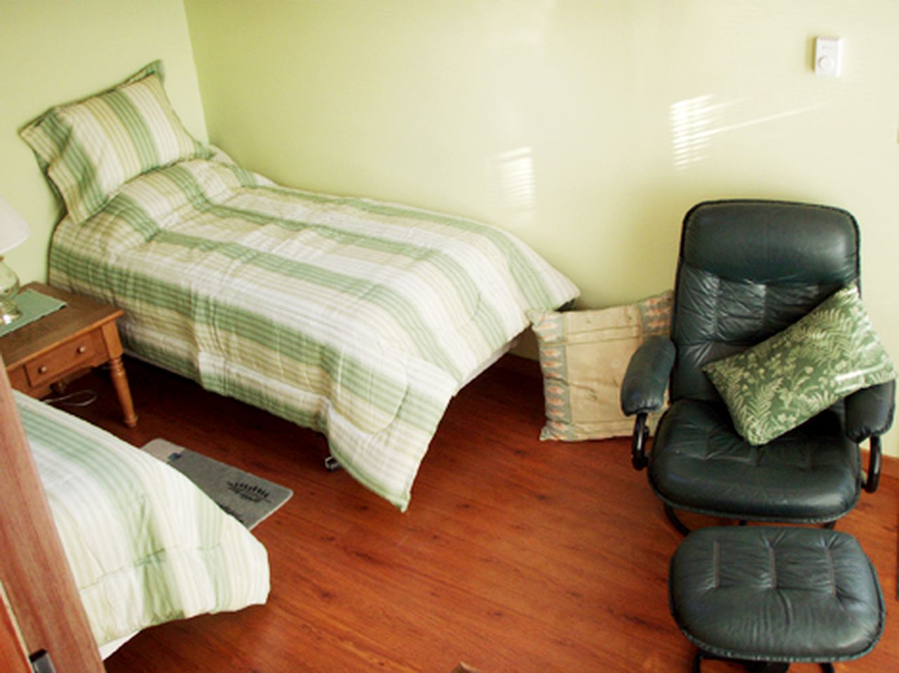 Vacation Rentals (Winter Harbour, British Columbia, Canada)