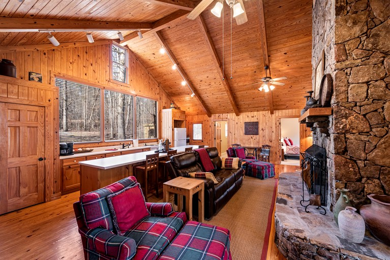 Cabins (United States of America, Mentone, Alabama)