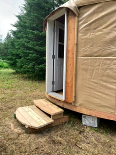 Yurts (Ninilchik, Alaska, United States of America)