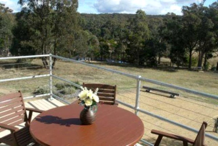 Cabins (Quialigo, New South Wales, Australia)