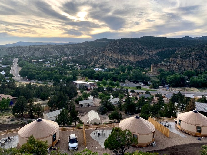 Yurts (United States of America, Orderville, Utah)