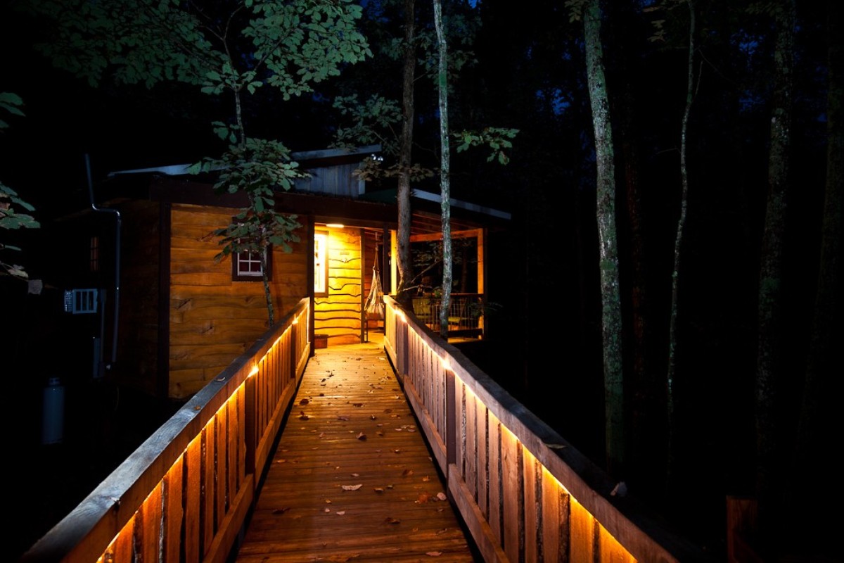 Best Glamping Sites near Bonnaroo