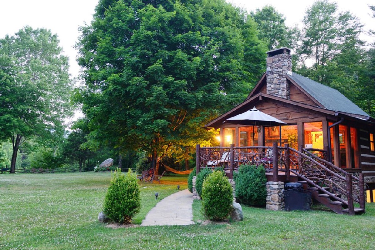 Boone Luxury Cabin Getaways