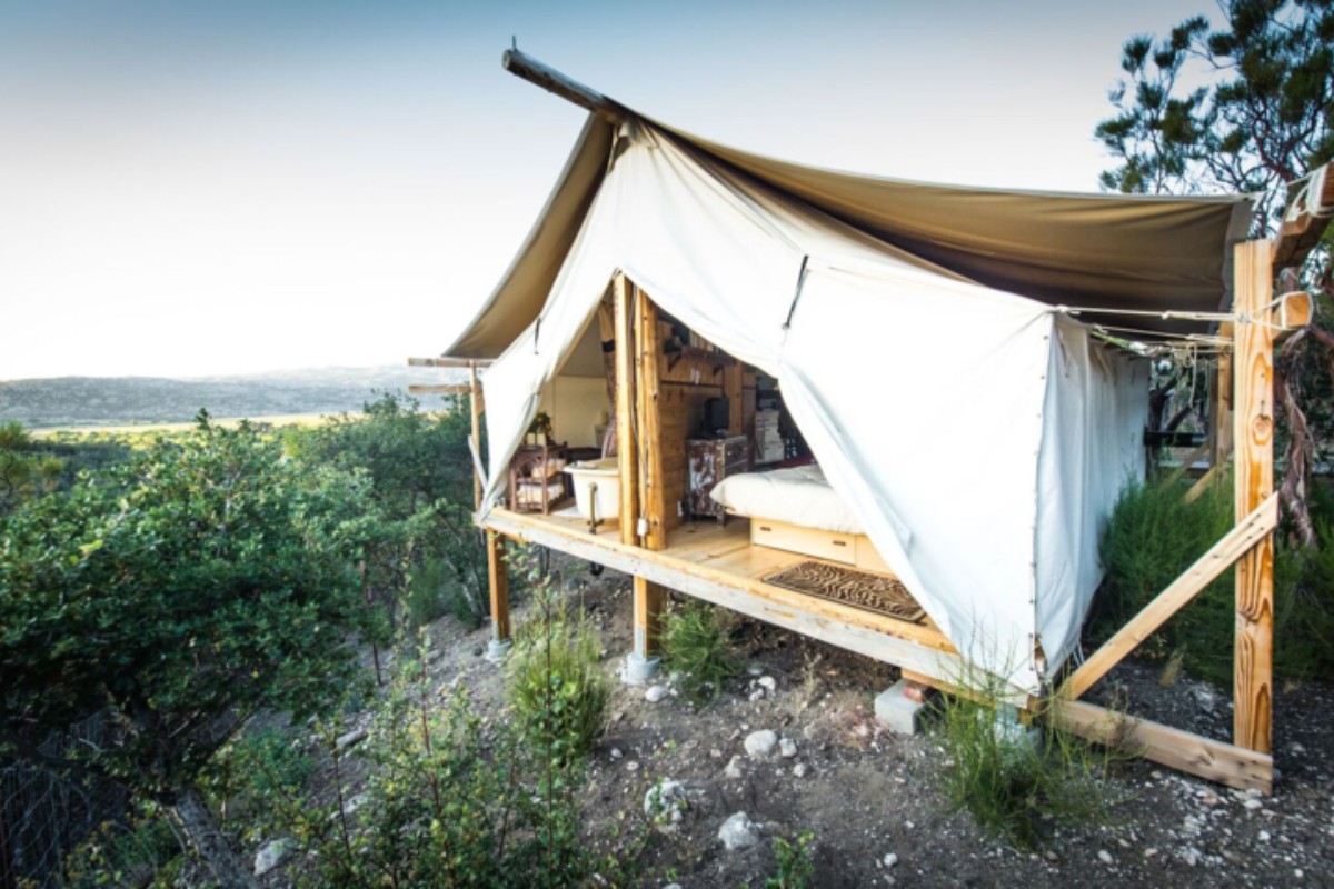 Gift a Pet-Friendly Stay near Austin