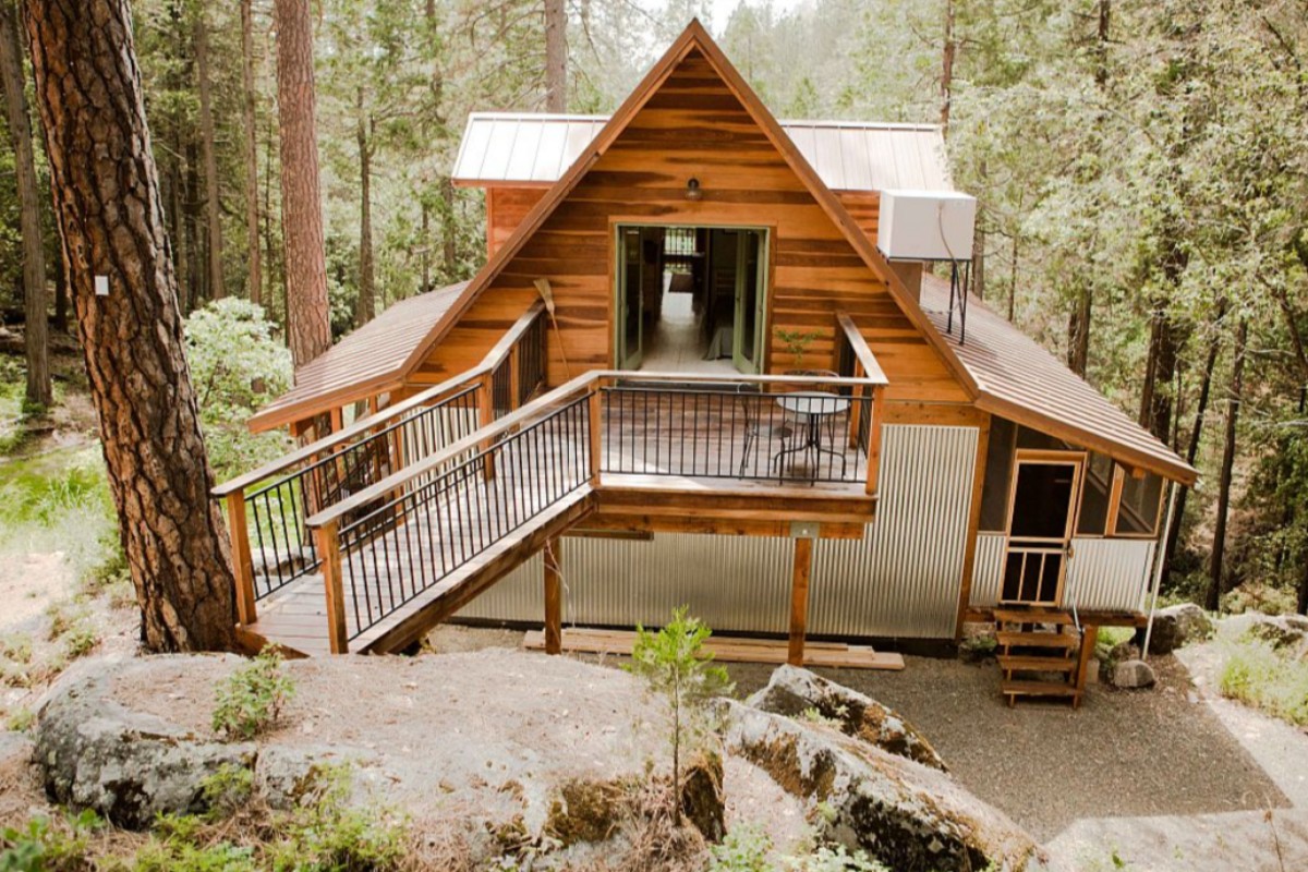 Remote Glamping near Yosemite National Park