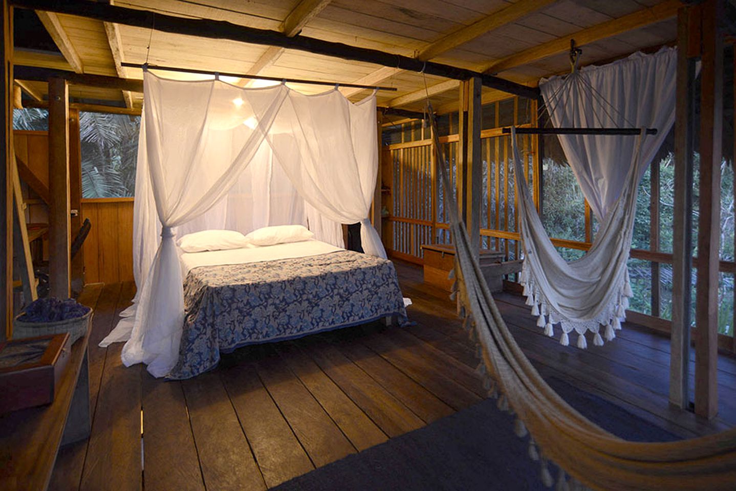 Stunning Open-Air Bungalow Rentals in the Colombian Amazon