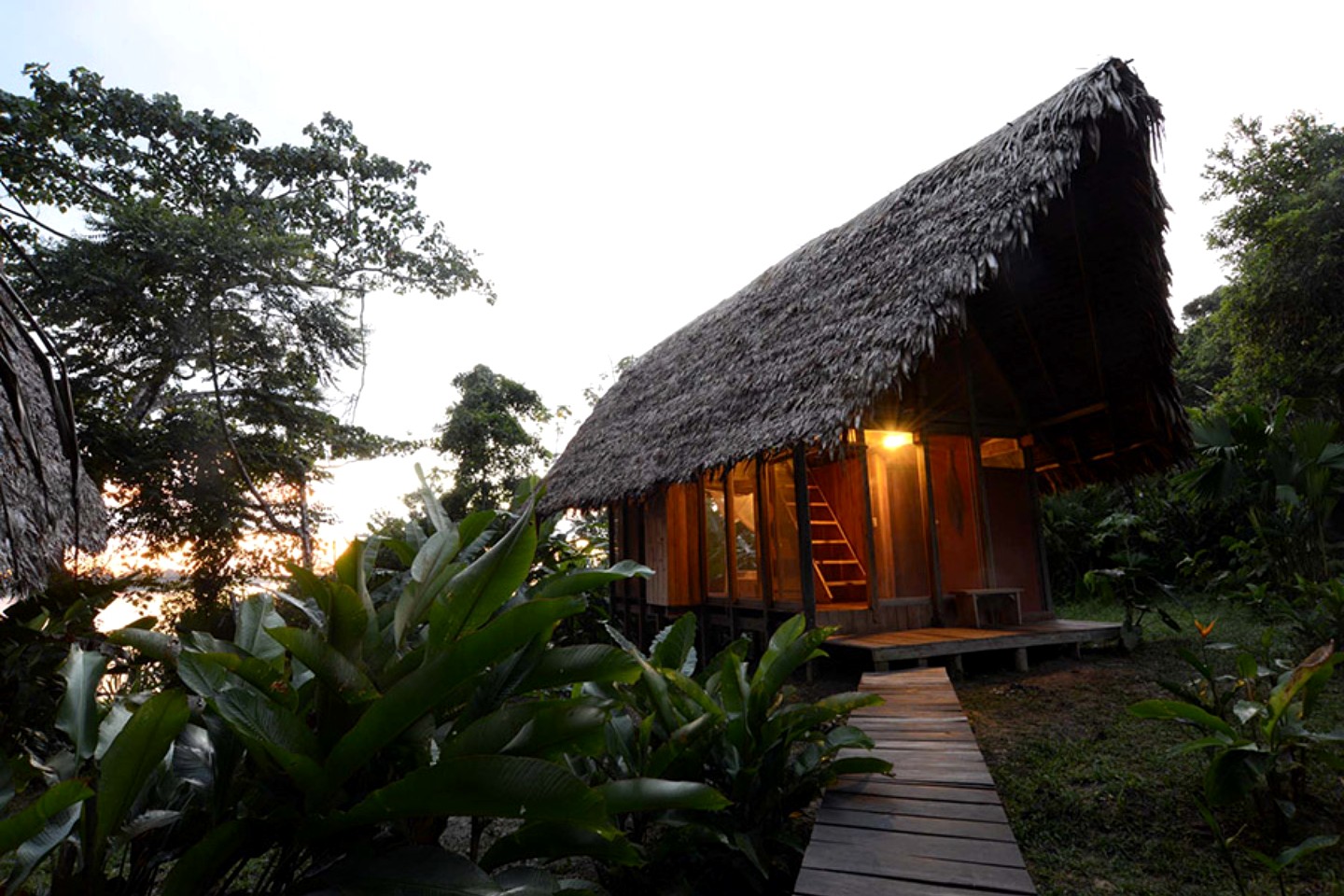 OpenAir Bungalow Rentals in Colombian Amazon