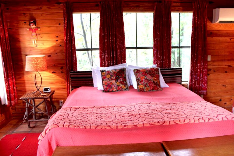 This Marble Falls cabin is perfect for a Texas Hill Country getaway.