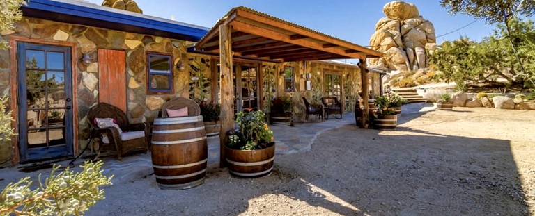 Cottage for a Joshua Tree getaway