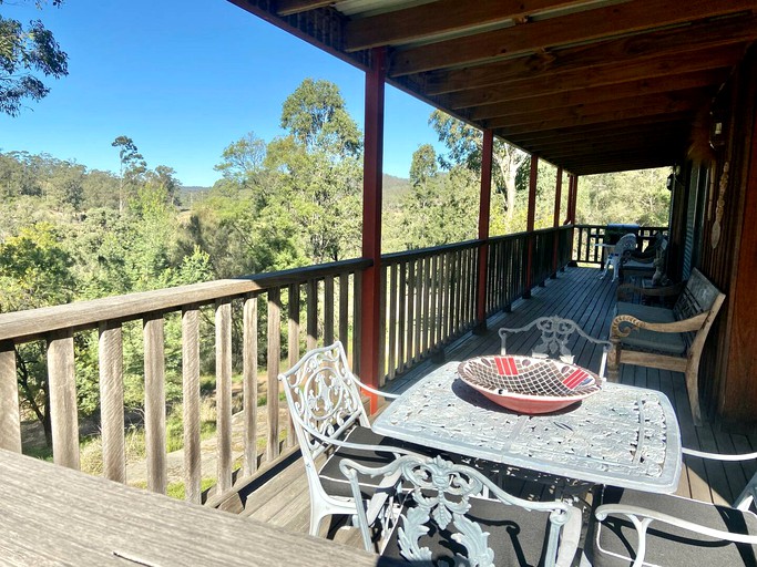 Cottages (Wollombi, New South Wales, Australia)