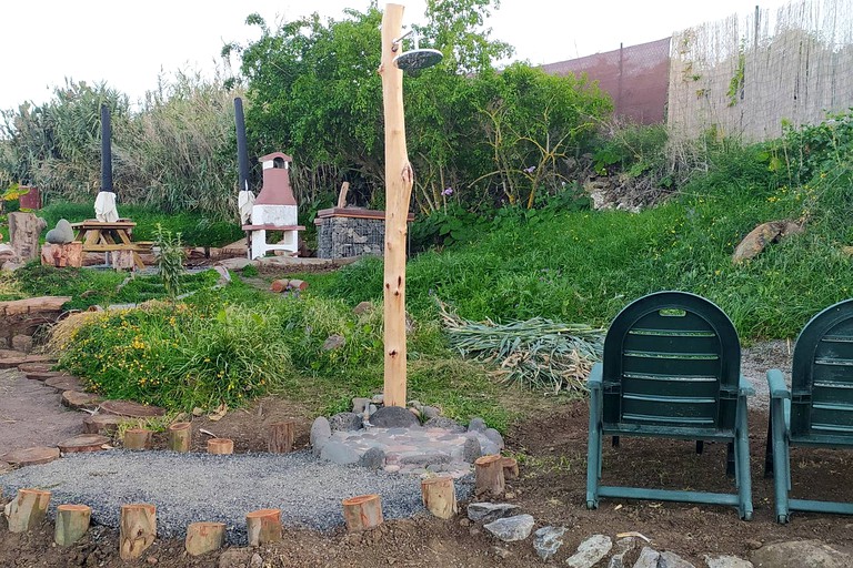 Yurts (Santa María de Guía de Gran Canaria, Canary Islands, Spain)