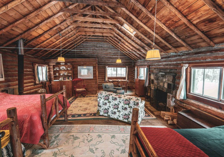 Ogontz Rustic Resort, Log Cabins 62988, Lyman, United States of America