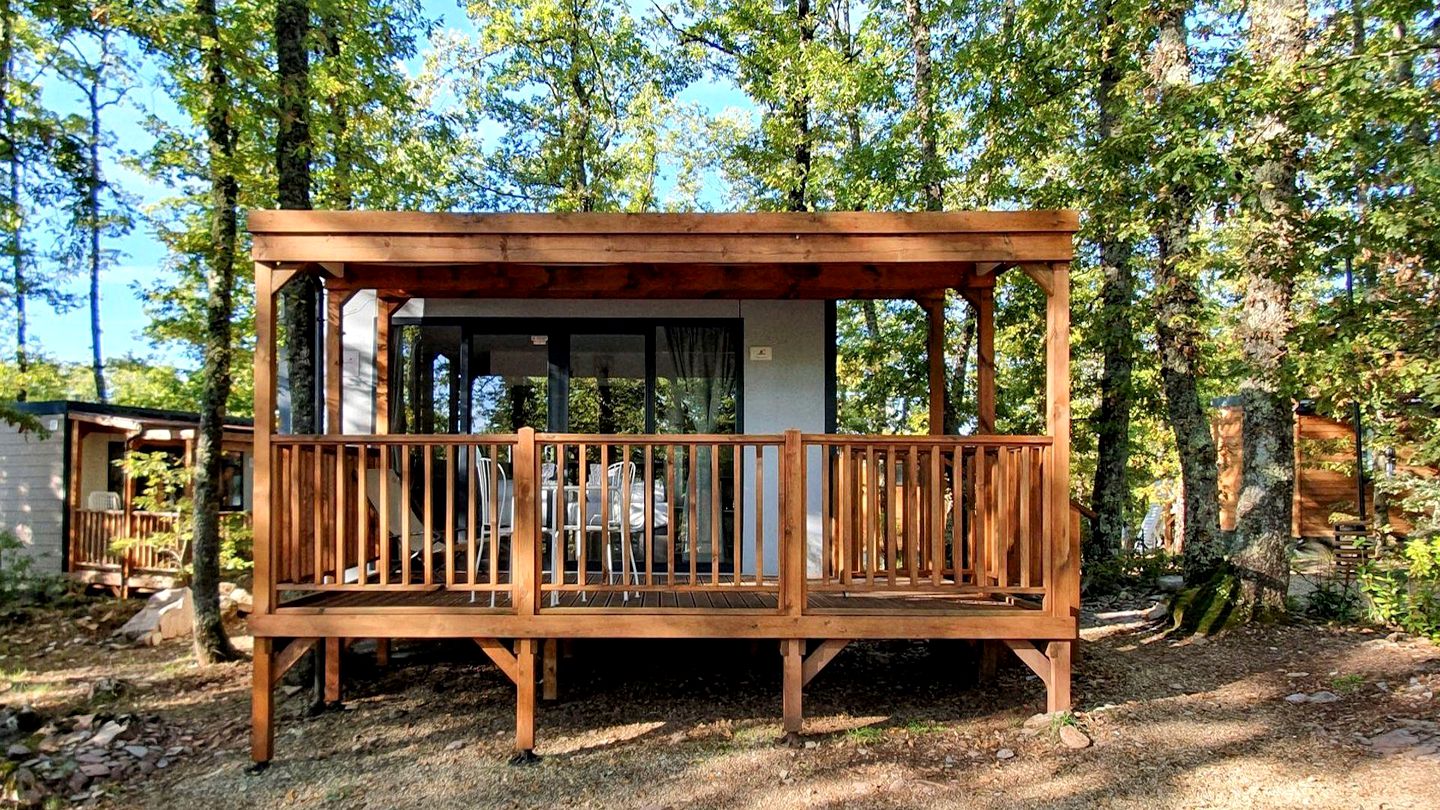 Beautiful Italy Holiday Cabin with a Lovely Terrace