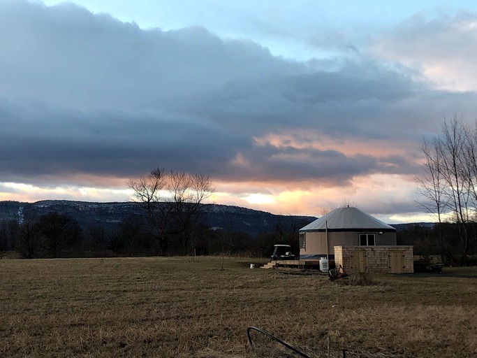 Yurts (Gardiner, New York, United States of America)