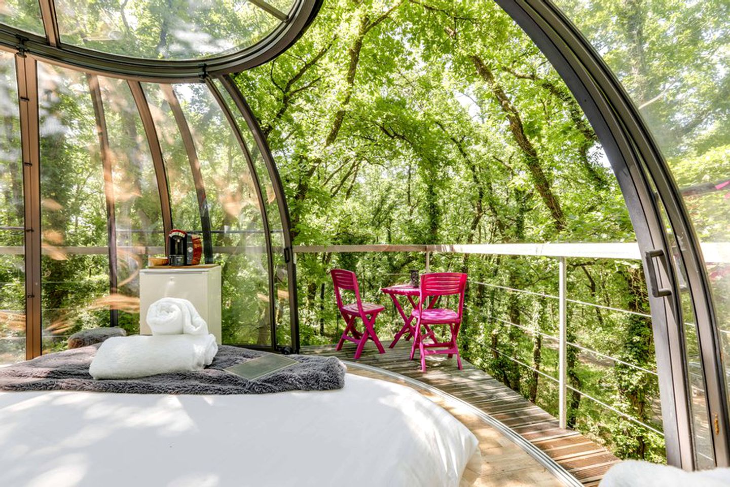 Magical Dome with a Hot Tub for a France Glamping Retreat