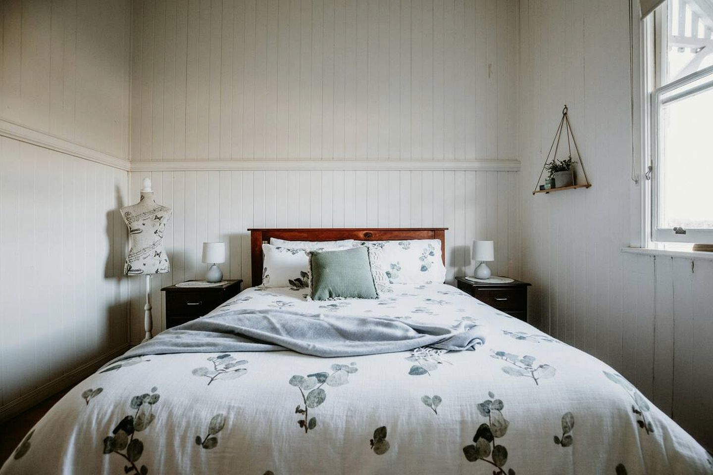 Stunning Cabin with Fireplace Perfect for a Weekend Getaway from Brisbane