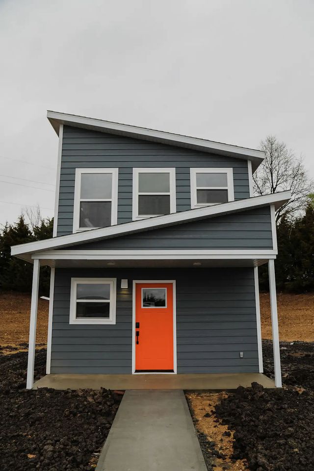 Tiny House Perfect for Family Getaway in Missouri