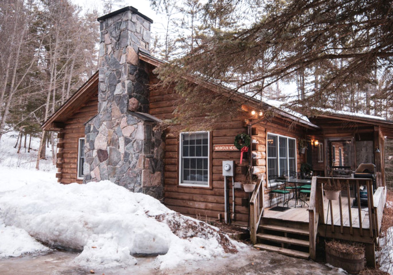 Ogontz Rustic Resort, Cabins 62989, Lyman, United States of America