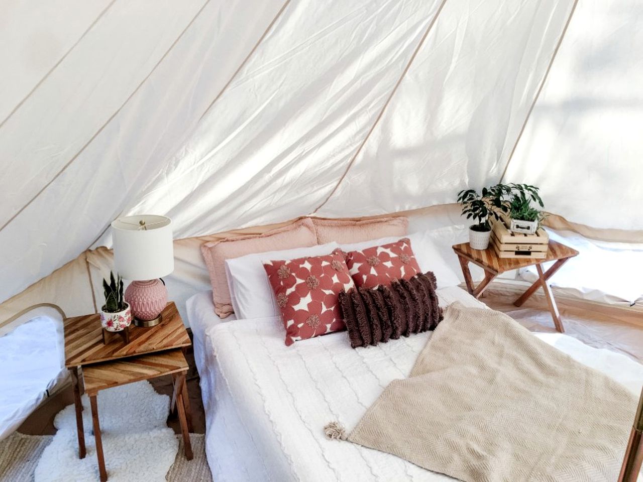 Boho-Inspired Tent on East Lake for Luxury Camping in Ontario