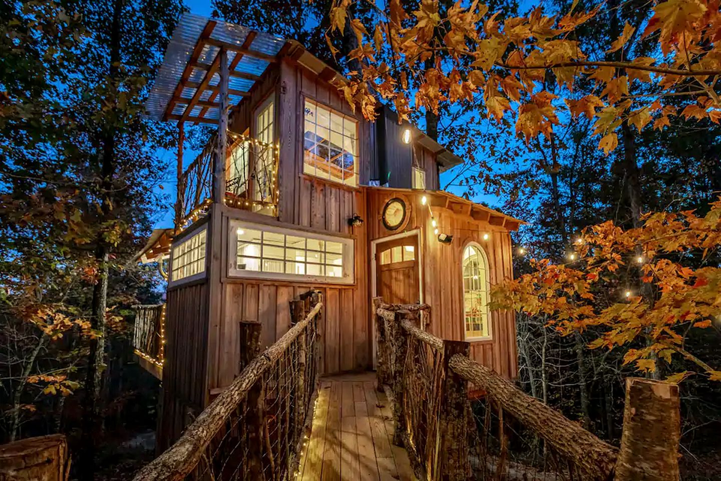 Enchanting Tree House in Trenton Perfect for Group or Romantic Getaways near Atlanta