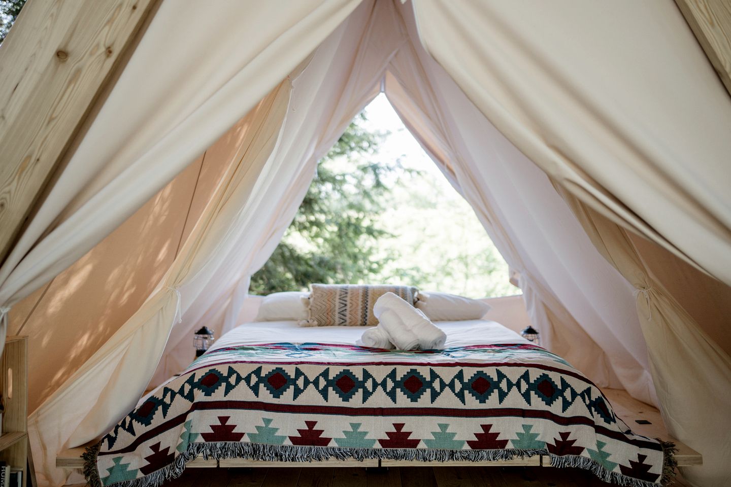 Beautiful A-frame Safari Tent Surrounded by Trees in North Woodstock, New Hampshire