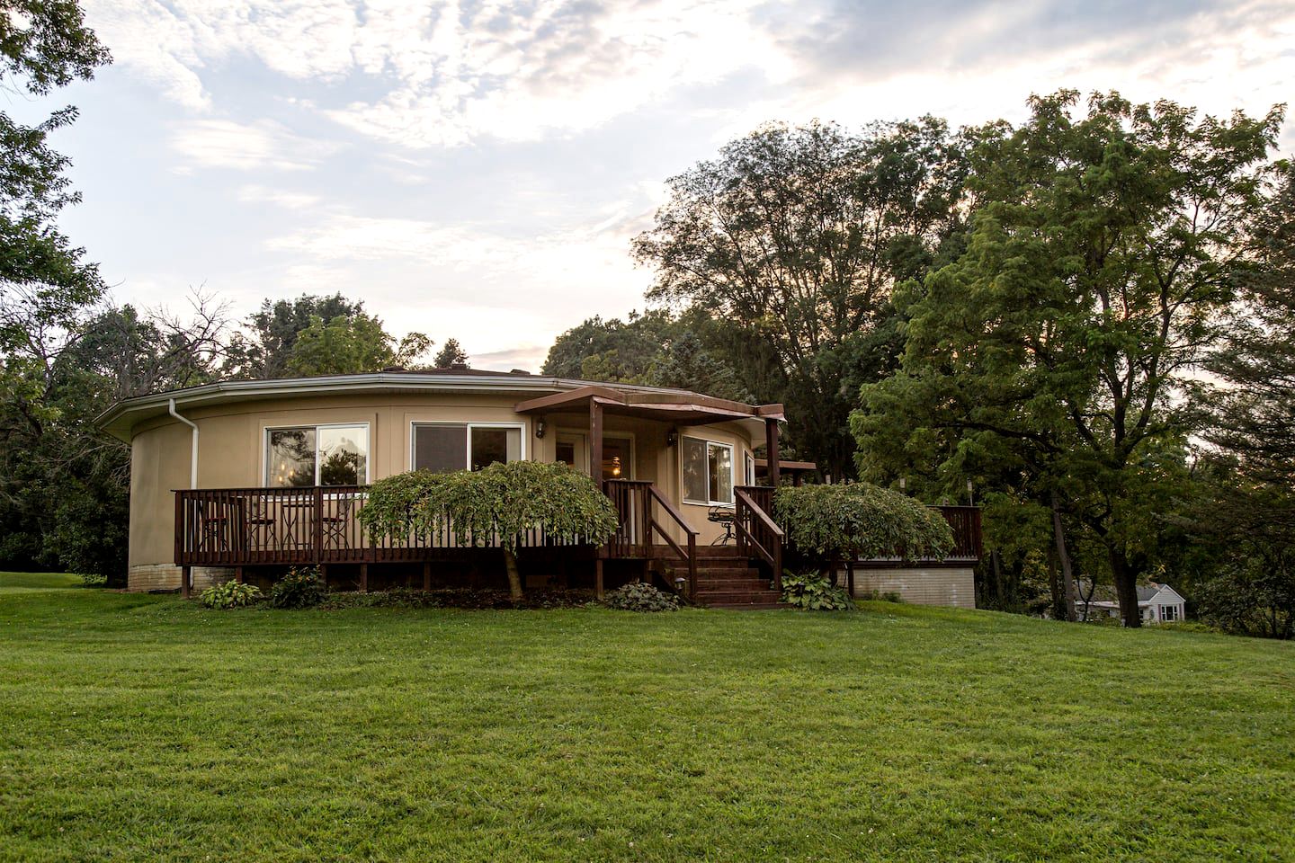 Unique Ohio Cottage for a Weekend Getaway in the Midwest