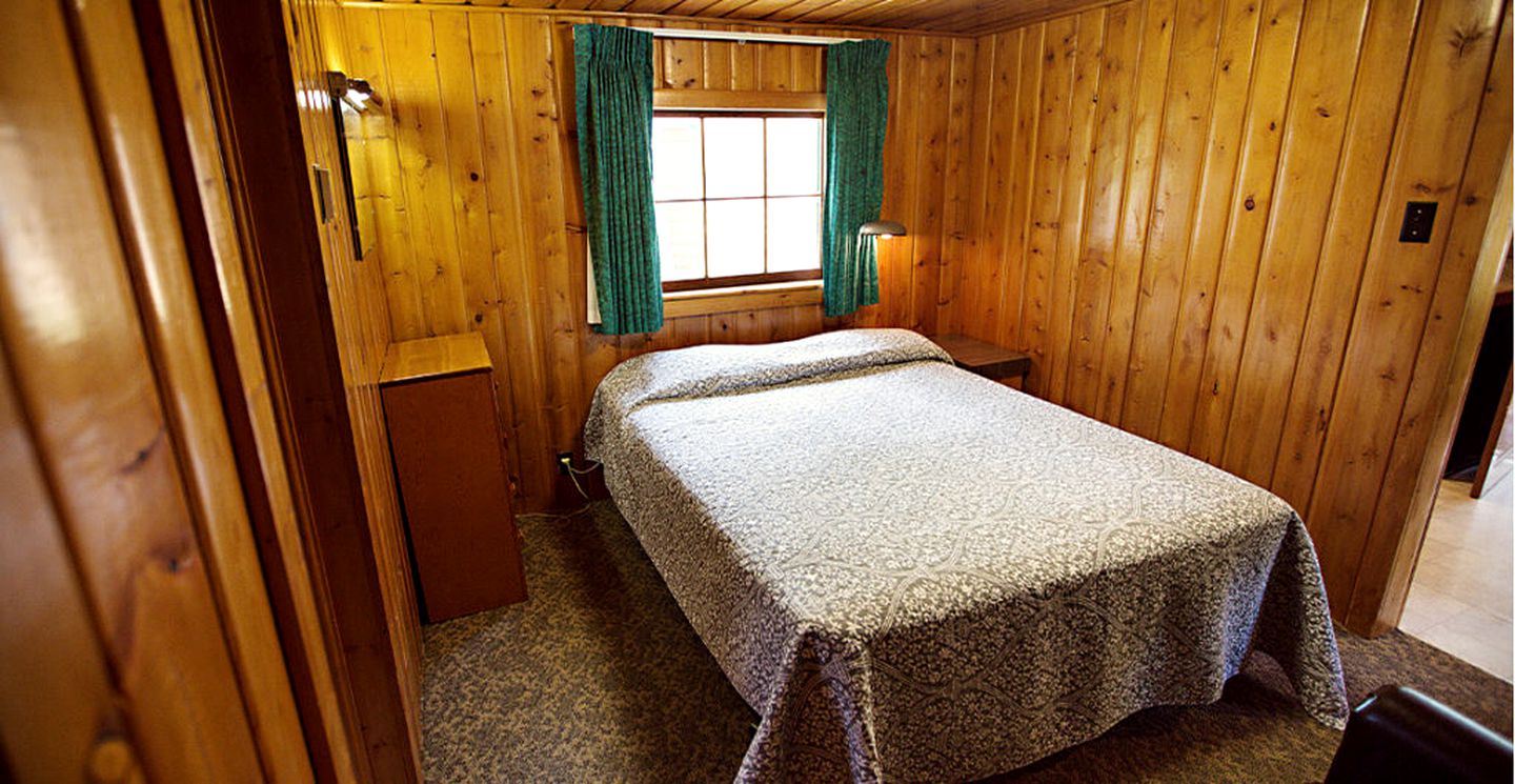 Peaceful Estes Park Cabin Rental near the River