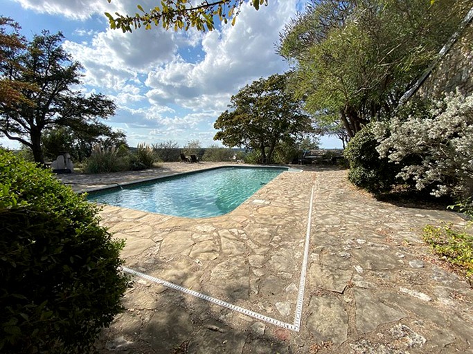 Mwalimu High Hope's Resortstyle Villa, Vacation Rentals, Glen Rose