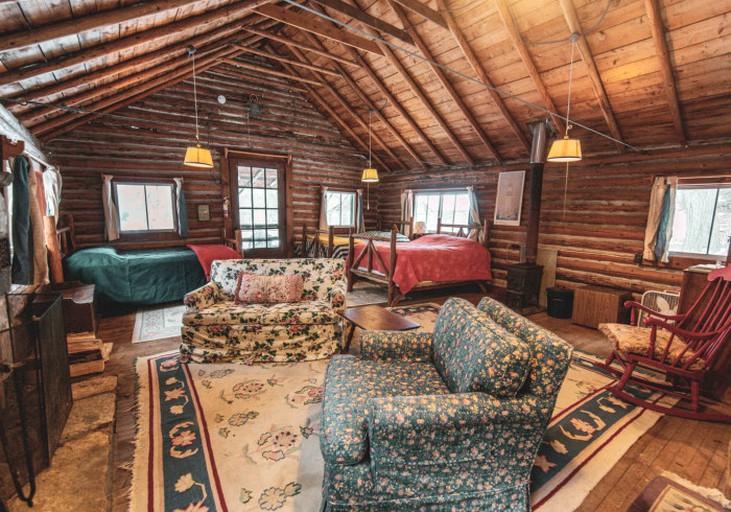 Ogontz Rustic Resort, Log Cabins 62988, Lyman, United States of America