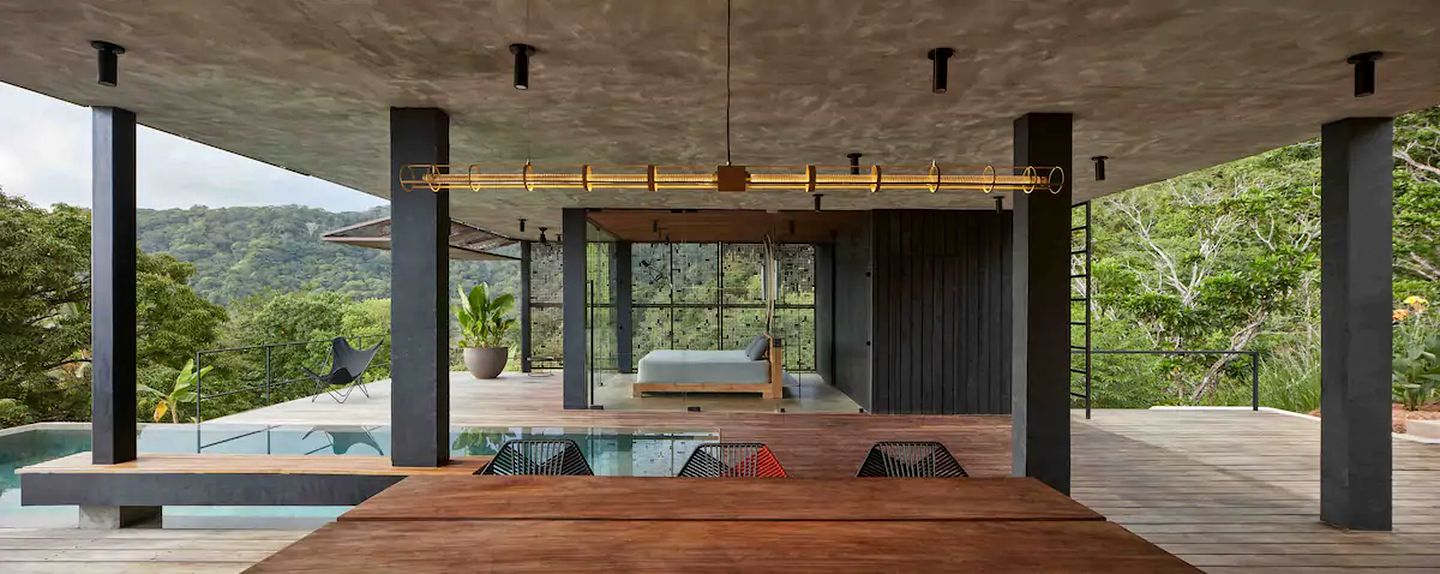 Stunning Costa Rica Villa with an Infinity Pool