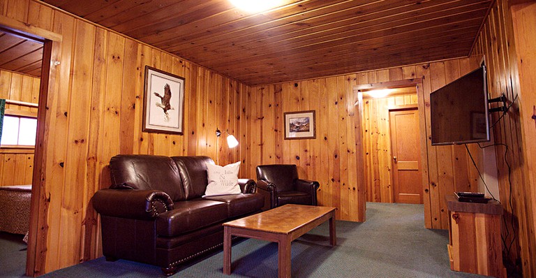 This fantastic Estes Park cabin rental is perfect for unforgettable Colorado getaways.