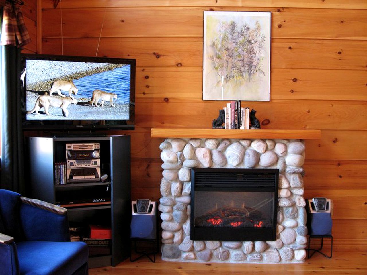 Gorgeous Windermere Valley Cabin Rental for a Natural Retreat in British Columbia