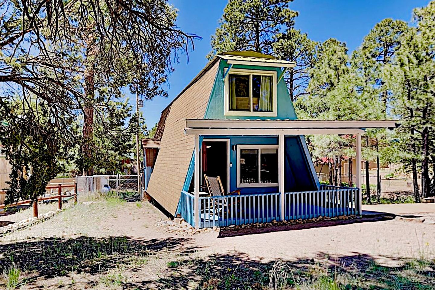 Pristine Arizona Cabin Rental Nestled in the Ponderosas