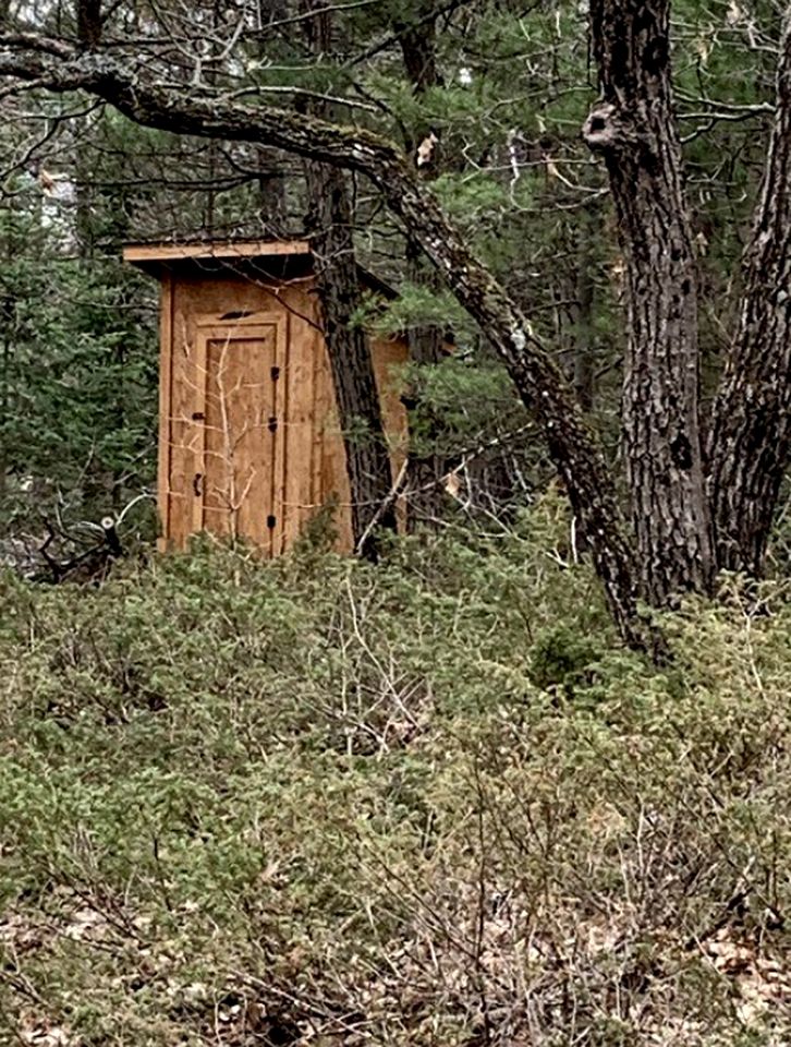 Peaceful Ontario Glamping Cabin on Six Mile Lake