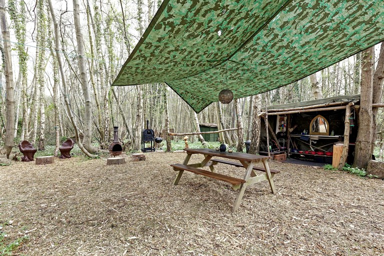 Hobbit Houses (Kent, England, United Kingdom)