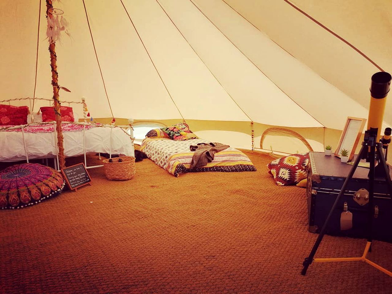 Beautiful Tent Accommodation in Oxfordshire, England