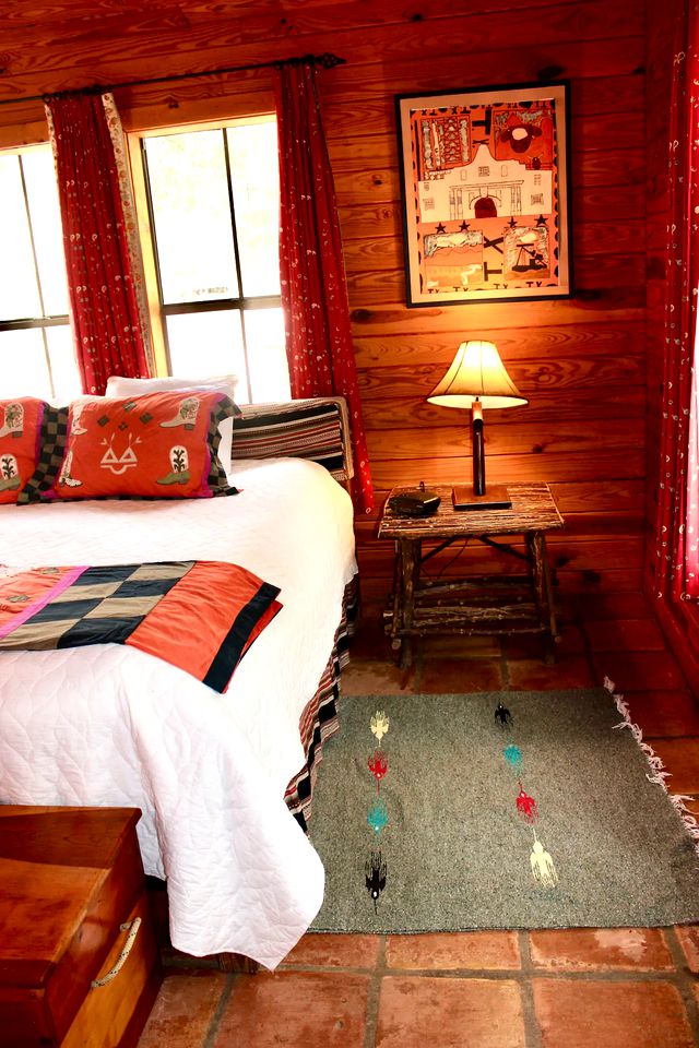 Cozy Texas Hill Country Vacation Rental near Austin