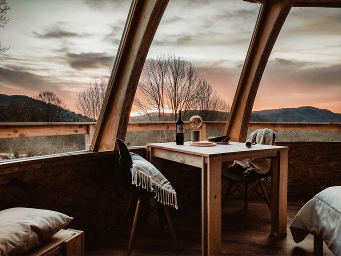 This retreat is perfect for romantic getaways in Spain.