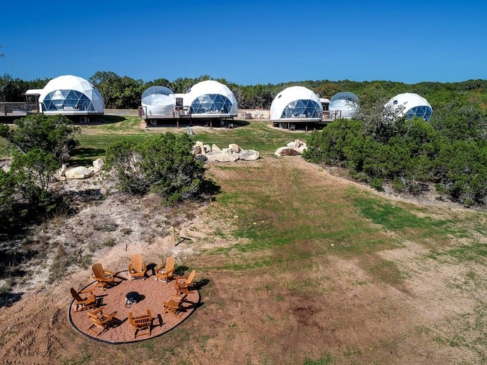 Domes (Lago Vista, Texas, United States of America)