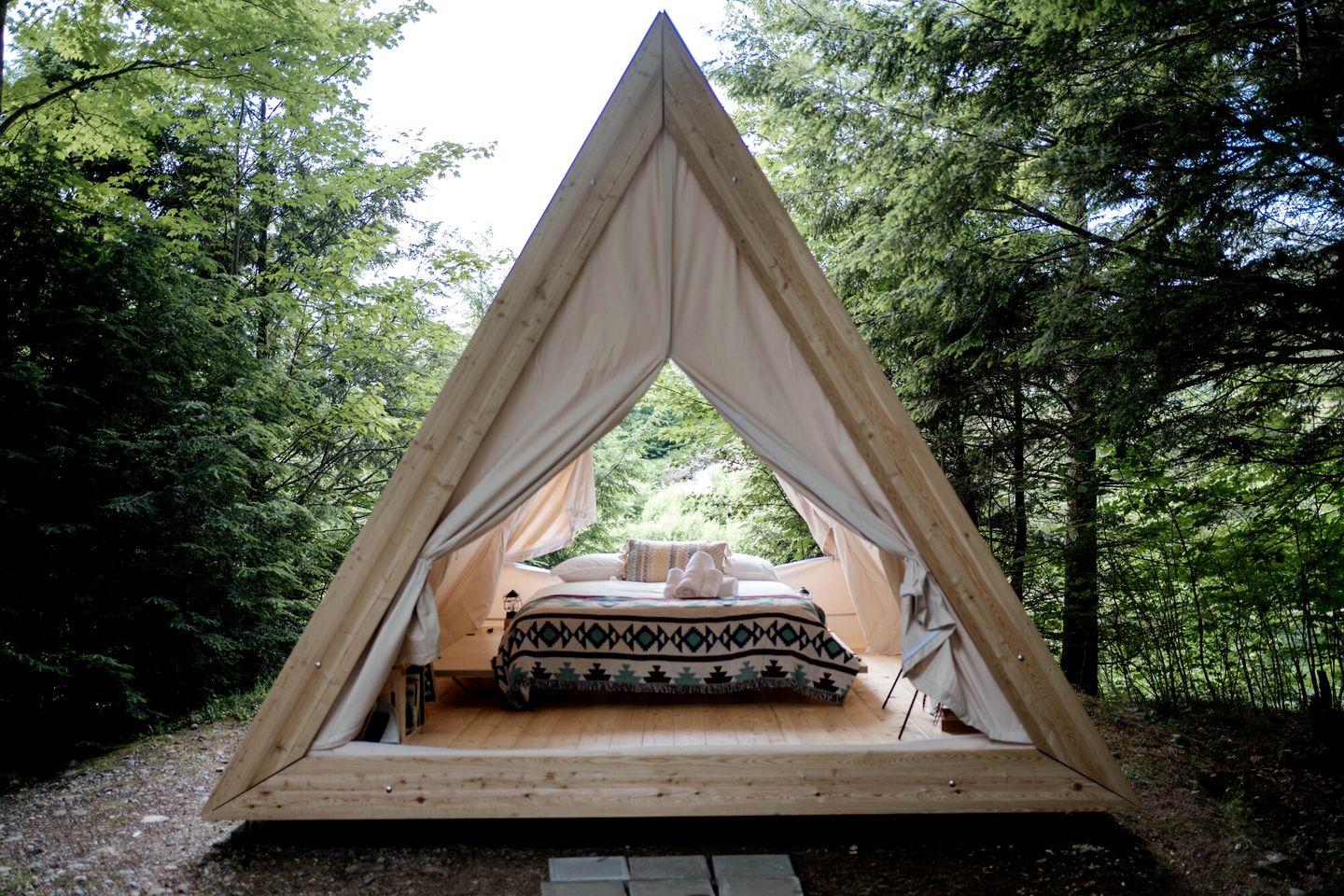 Stunning Safari Tent with Great Views in North Woodstock, New Hampshire