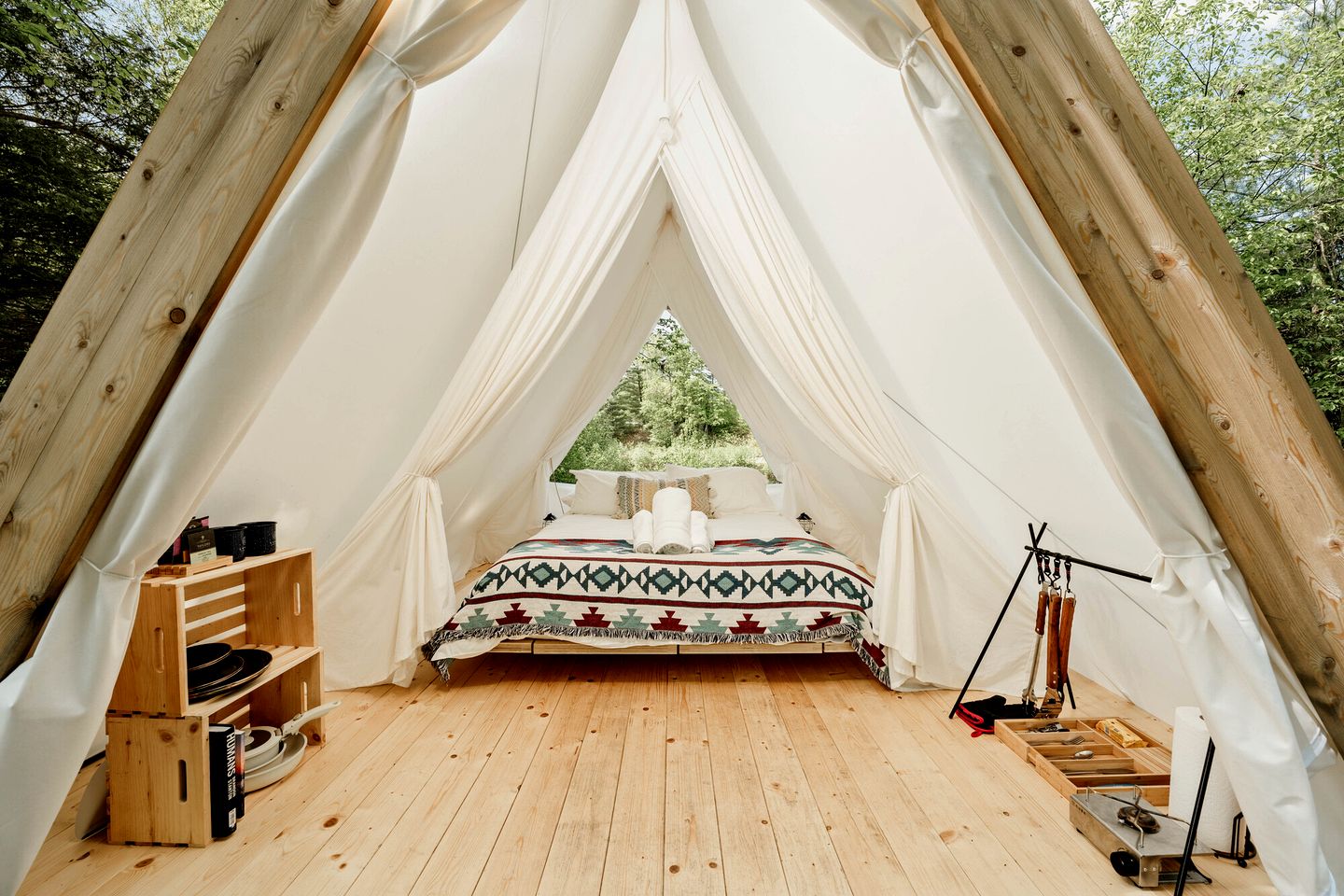 Stunning Safari Tent with Great Views in North Woodstock, New Hampshire