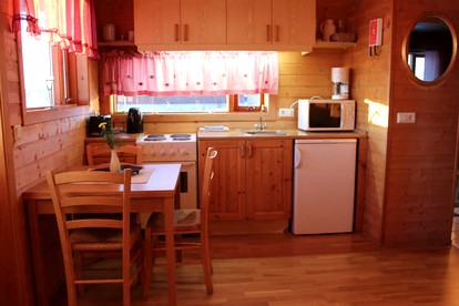 Romantic Cottage with a Hot Tub for a Holiday in Iceland photo 5